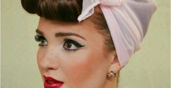 Diy 1950 S Hairstyles 50 S House Wife Makeup and Hairstyle Hair