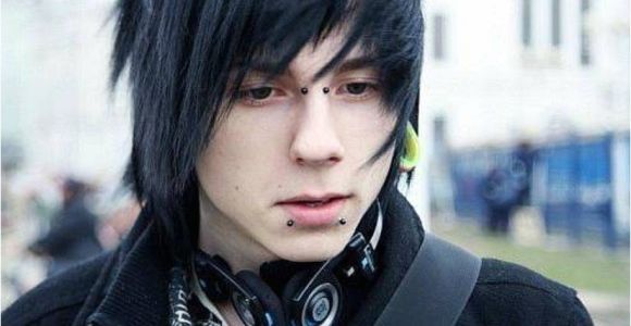 Easy Emo Hairstyles for Guys 45 Modern Emo Hairstyles for Guys