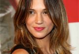 Great Haircuts for Long Hair 16 Flattering Haircuts for Long Face Shapes