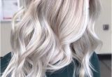 Hairstyles Bleach Blonde Hair Platinum Blonde ashy Highlights Haarfarbe