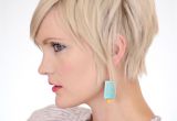 Hairstyles for Growing Out A Pixie Haircut Becki From Whippycake Grown Out Pixie Hair & Make Up