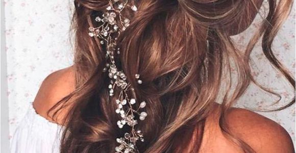 Hairstyles for Medium Hair for Weddings Bridal Hairstyles for Medium Hair 32 Looks Trending This