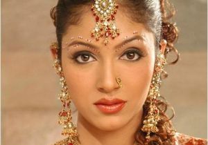 Hairstyles In Indian Wedding Indian Wedding Hairstyles and Bridal Makeup