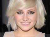 Hairstyles with Bangs for Round Faces 2019 Layered Bob and Side Swept Bangs Hair In 2019 Pinterest