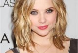 How to Do Cute Curly Hairstyles for Medium Length Hair Latest Everlasting Layered Hairstyles for Medium Length