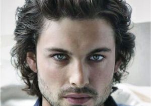 How to Do Hairstyles for Men Flirty Wavy Hairstyles for Men