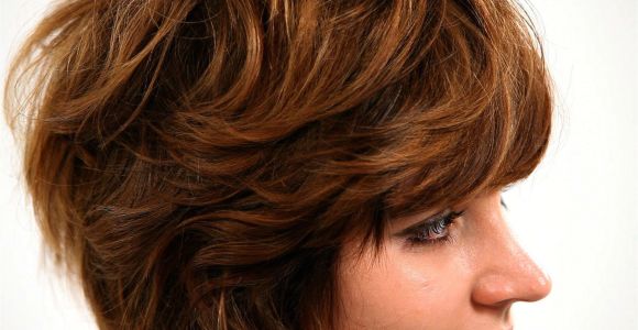 How to Style Short Bob Haircuts How to Style A Bob Cut