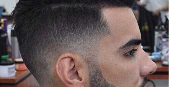 Mens Hairstyles Definitions Trendy Short Haircut All that S Missing Here is A Highly Defined