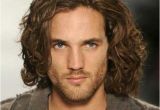 Mens Hairstyles for Long Wavy Hair 10 Mens Long Curly Hairstyles