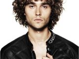 Mens Hairstyles for Thick Curly Hair 30 Y Hairstyles for Men with Thick Hair