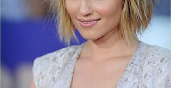 Shaggy Bob Haircuts with Bangs Very Short Haircuts with Bangs for Women