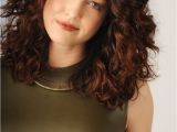 Short Curly Hairstyles for Fat Women 25 Medium Length Curly Hairstyles for Womens