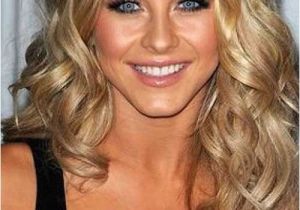 Shoulder Length Curly Hairstyles 35 Medium Length Curly Hair Styles