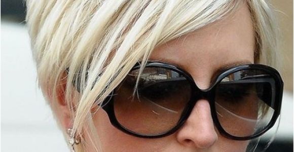 Very Short Inverted Bob Haircut Trendy Short Hairstyles for Women