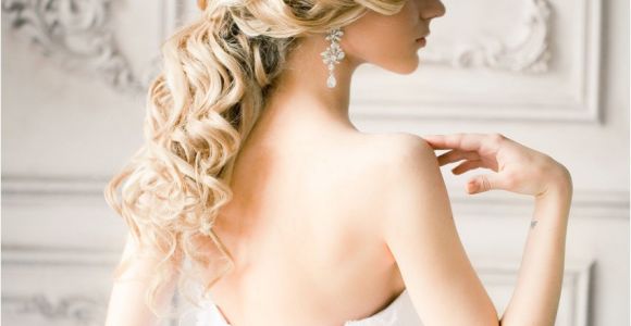 Wedding Hairstyled 20 Awesome Half Up Half Down Wedding Hairstyle Ideas