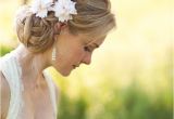 Wedding Hairstyles for Halter Dresses It