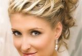 Wedding Hairstyles for Medium Hair 2018 2018 Wedding Hairstyles and Make Up Guide for Short Hair