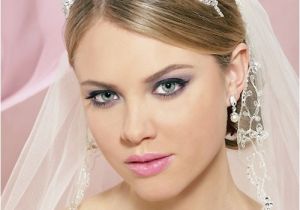 Wedding Hairstyles for Medium Hair with Veil 20 Short Wedding Hair Ideas