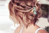 Wedding Hairstyles for the Beach 20 Breezy Beach Wedding Hairstyles