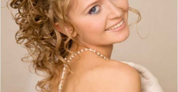 Wedding Hairstyles Updos with Curls Medium Hairstyles for Curly Hair