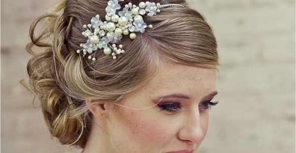 Wedding Hairstyles with A Headband Hairstyles with Headbands for the Ultimate Bridal Look